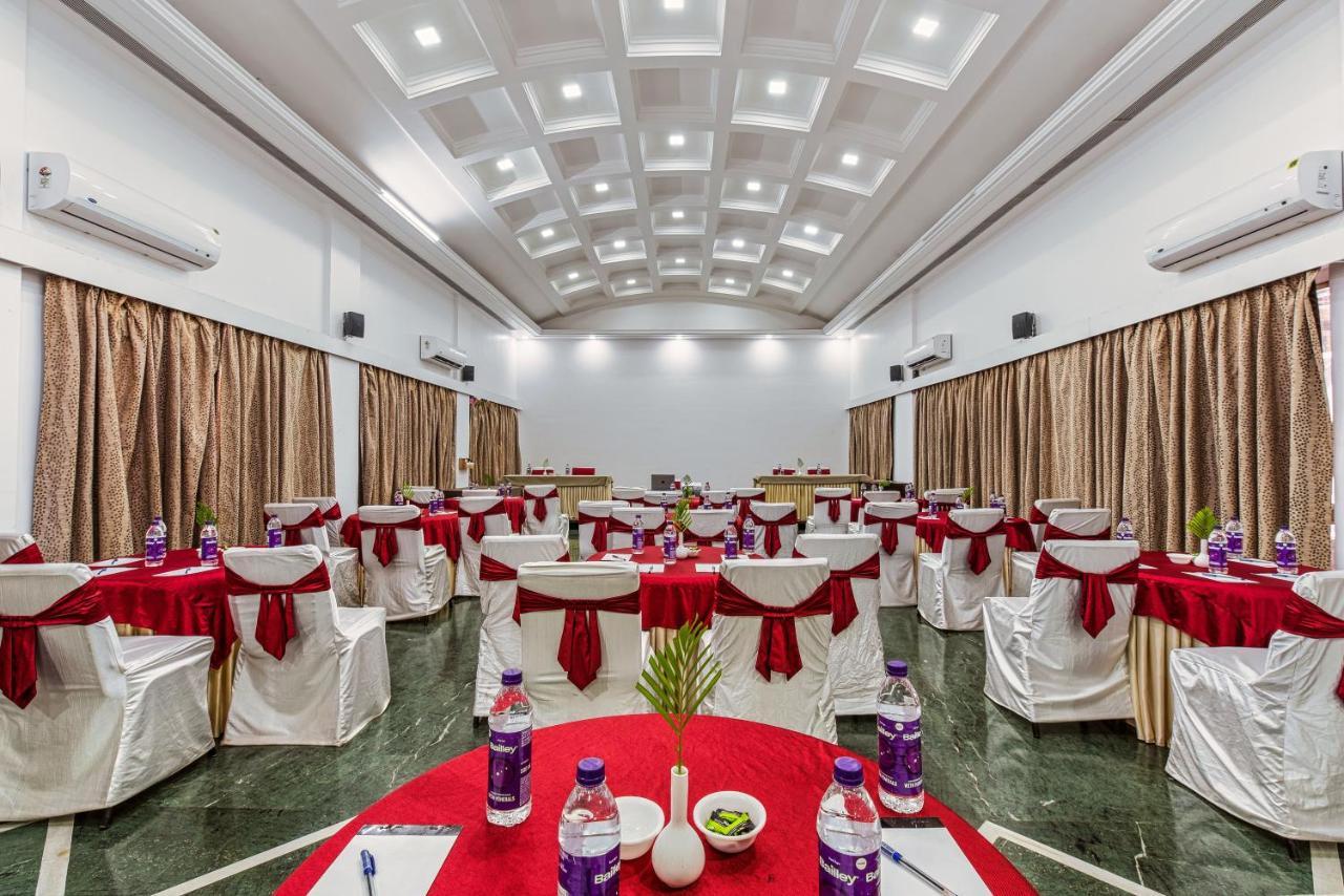 Mayur Retreat & Spa Lonavala Esterno foto